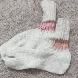 Handmade woollen socks